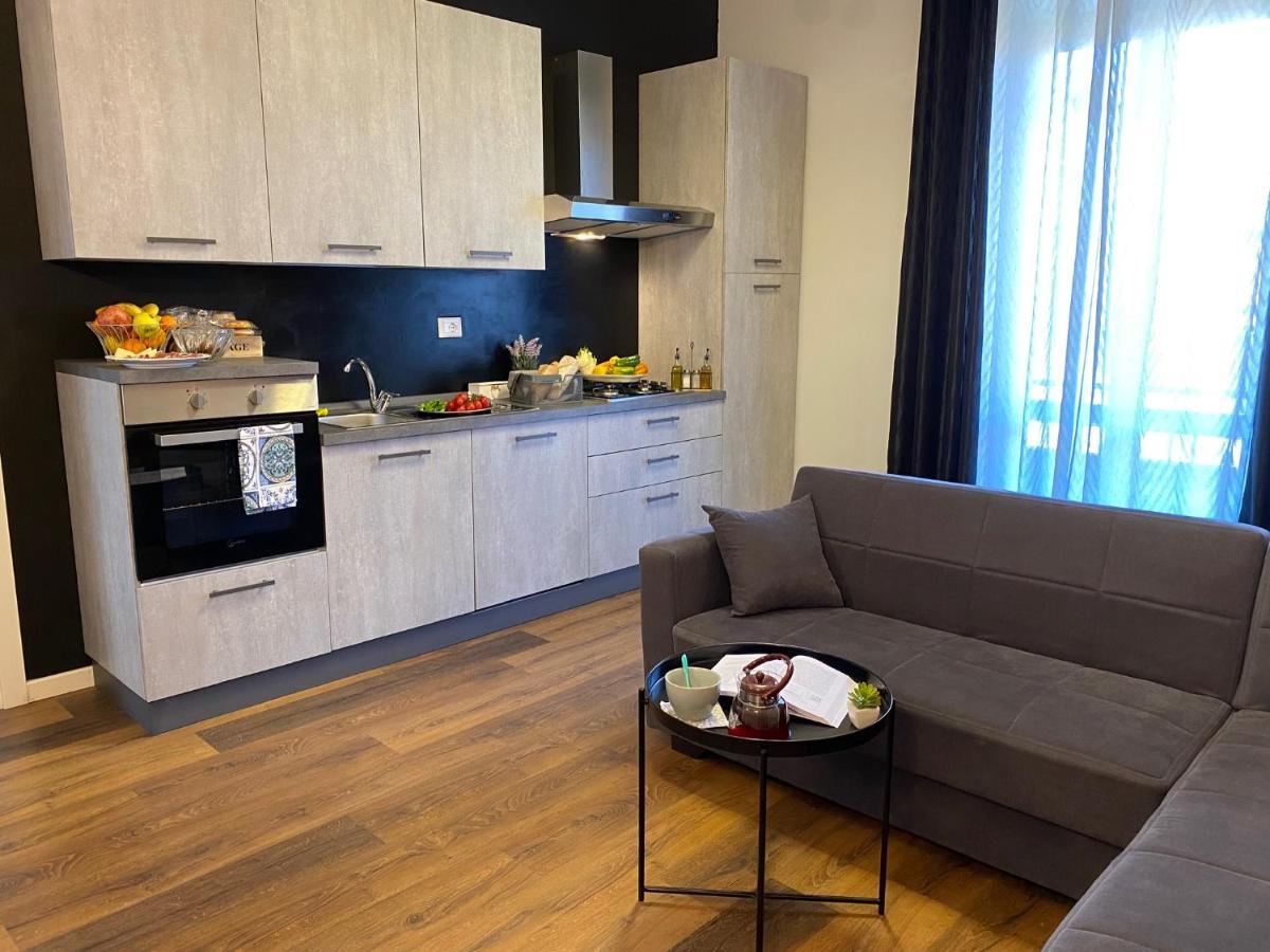מלון טרני La Casa Di Alan מראה חיצוני תמונה