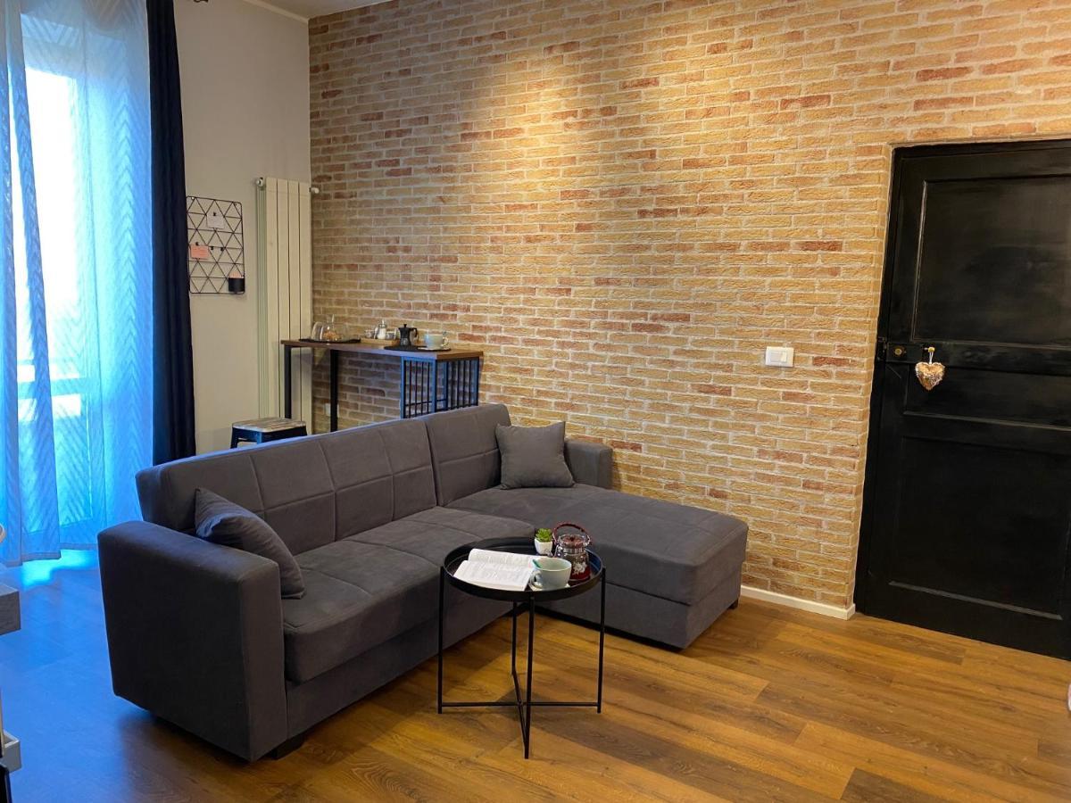 מלון טרני La Casa Di Alan מראה חיצוני תמונה